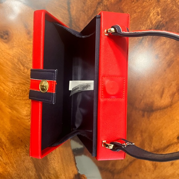 Red Mini Bag - Picture 7 of 12